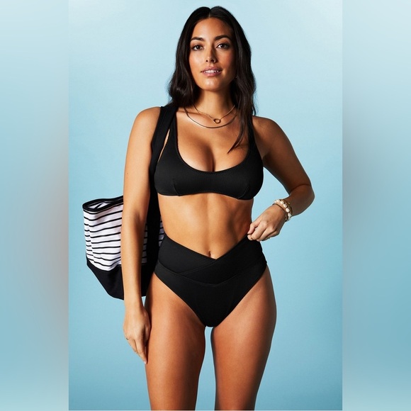 Fabletics High-Waisted Crossover Shaping Swim Bottom Sz small - Picture 2 of 8